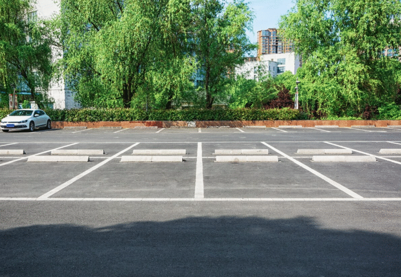 parking lot paving services in Knoxville