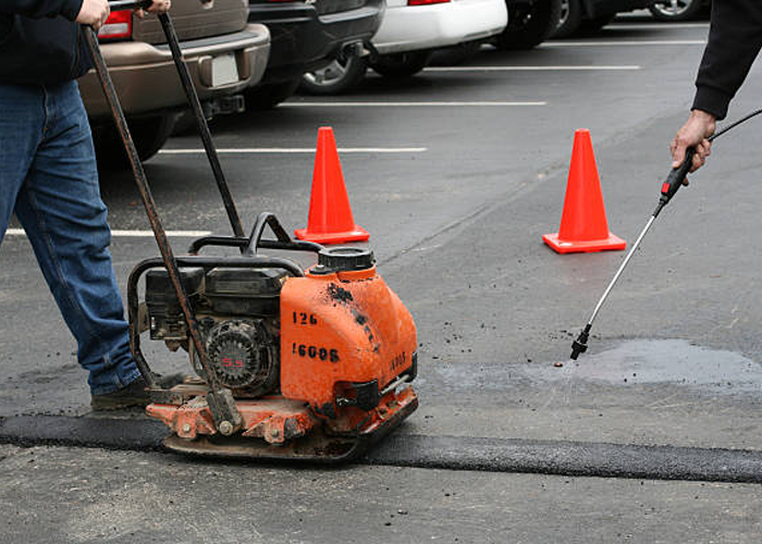 asphalt driveway repair in Knoxville